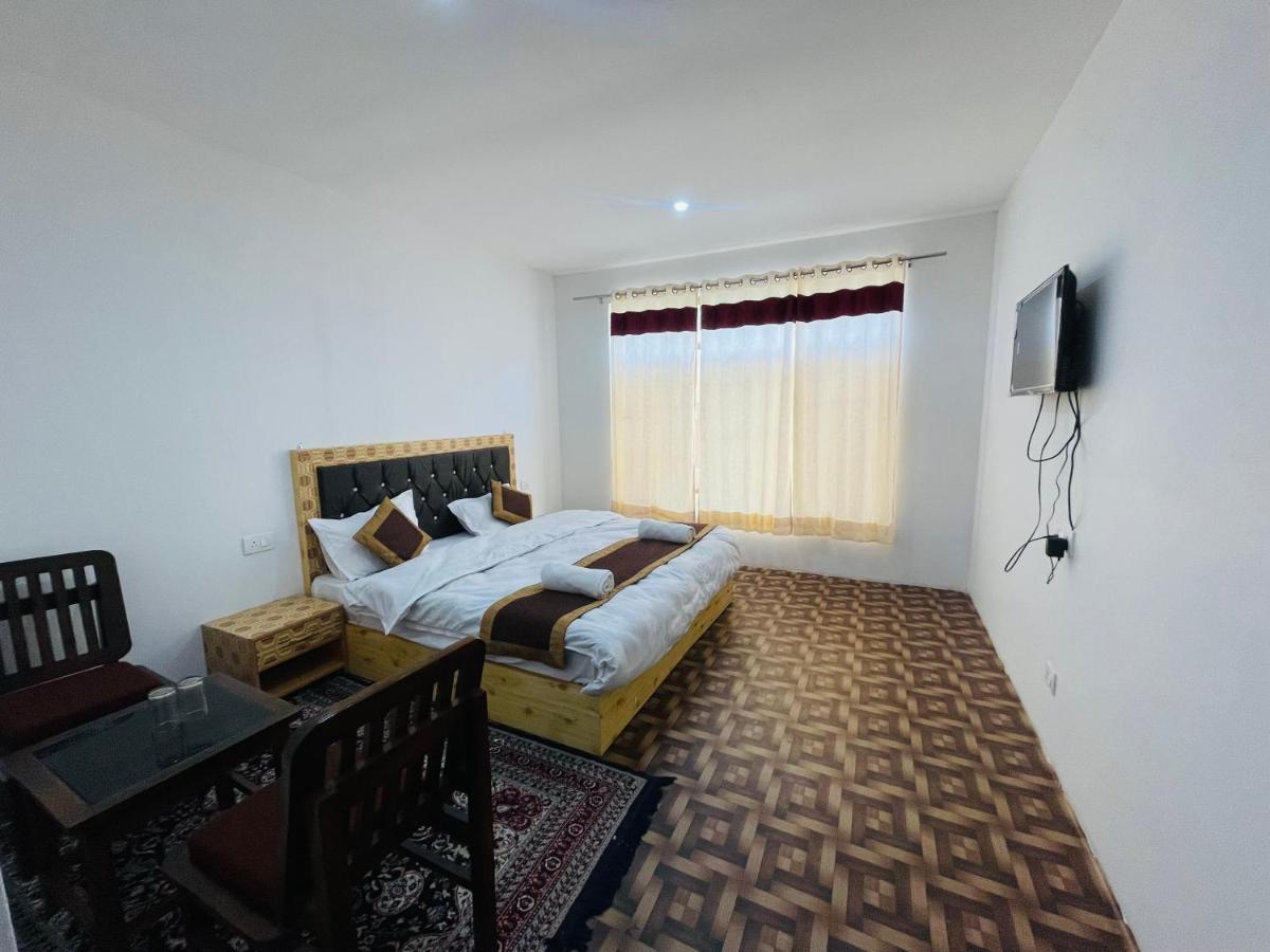 Zlatan Guest House Leh Ngoại thất bức ảnh